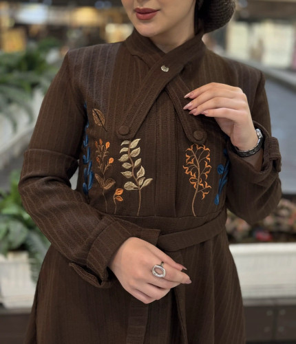 پیراهن پاییزی رنگ قهوه ای