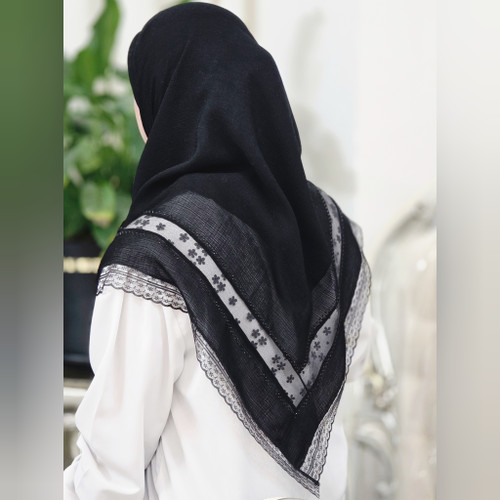 روسری مشکی کریشه درختی حاشیه دانتل