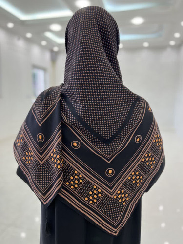 روسری نخی قواره بزرگ