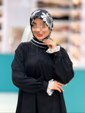 عبازنانه