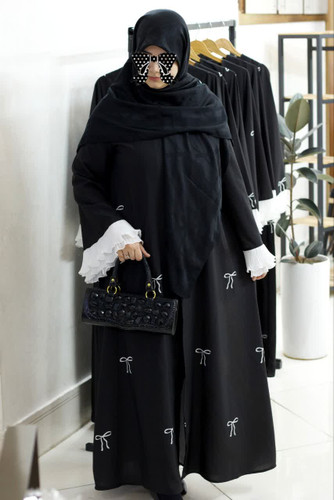 عبا پاپیونی زنانه