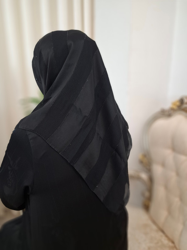 روسری ویکتوریا نگین دارقواره۱۰۰زنانه