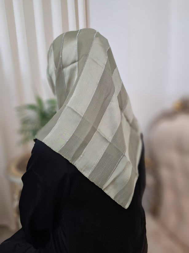 روسری ویکتوریا نگین دارقواره۱۰۰زنانه