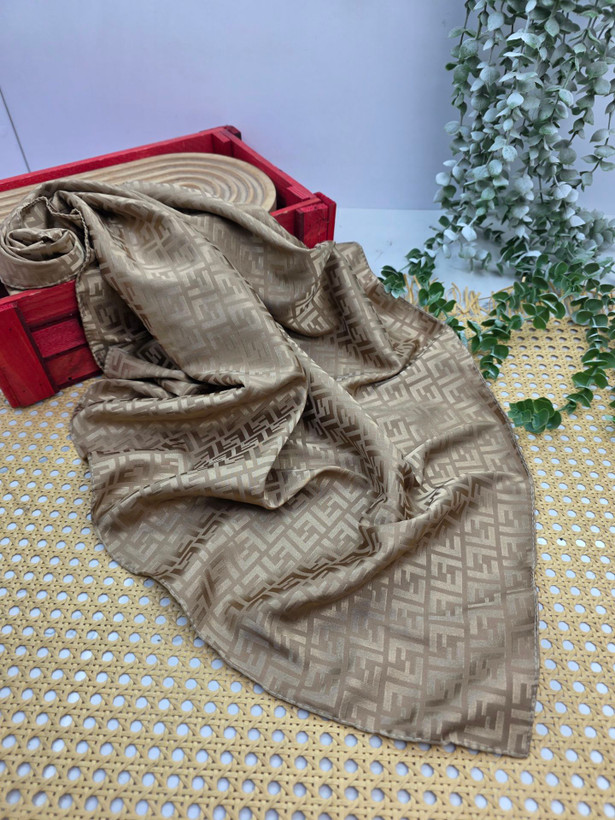 مینی اسکارف ابریشم ولنتیو
